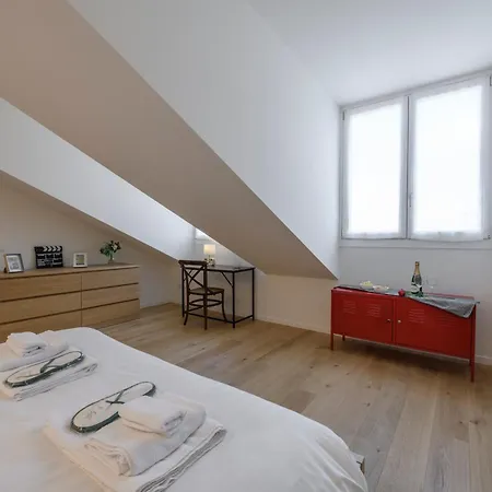 公寓 Novara, 6 - Attic With Style
